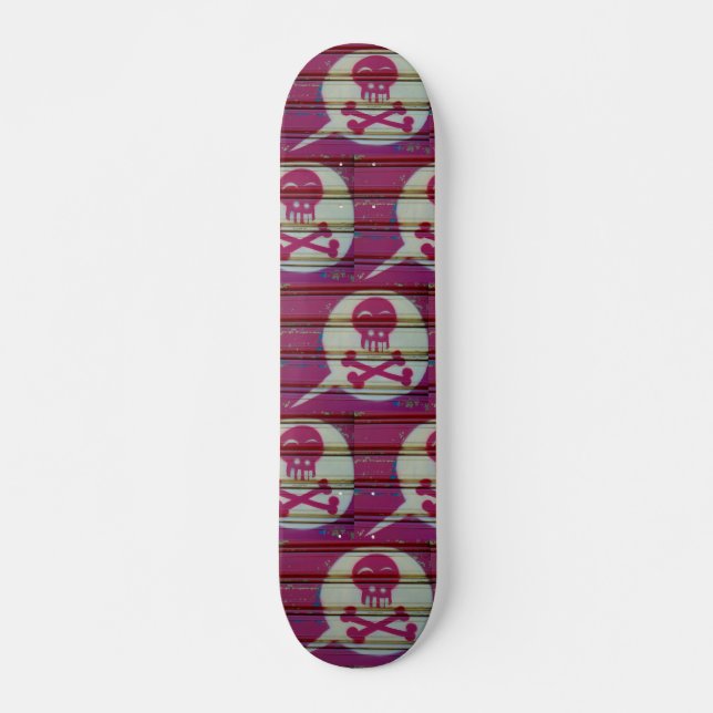 Pink skull skateboard (Front)