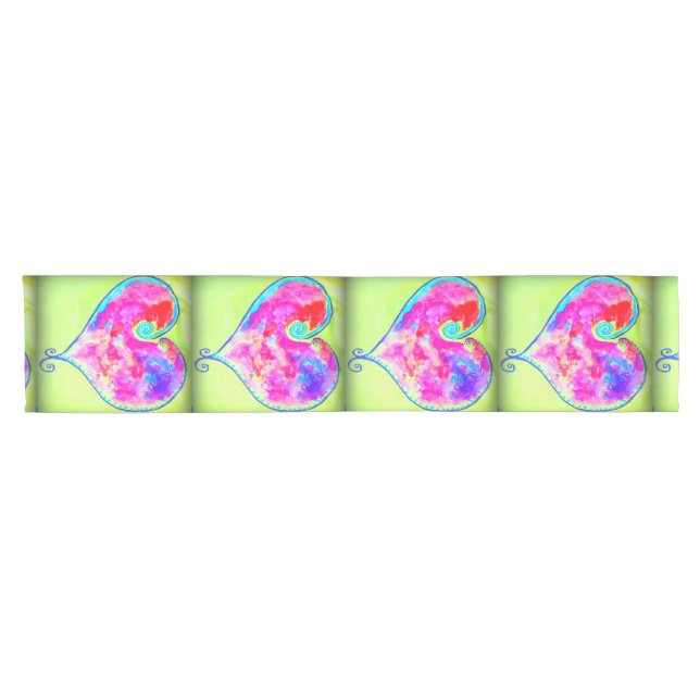 pink swirly hearts green short table runner (Horizontal)