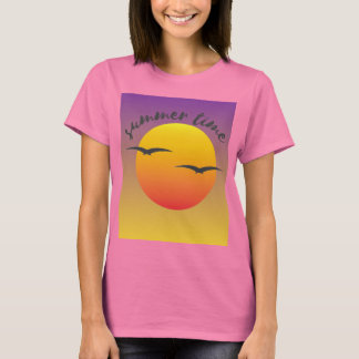 Pink t shirt with summer design 