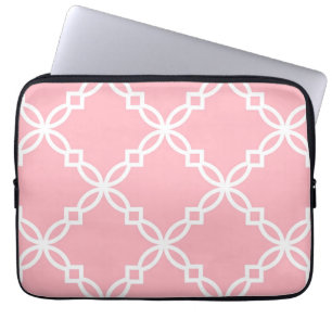 Pink White Large Fancy Quatrefoil Pattern Laptop Sleeve
