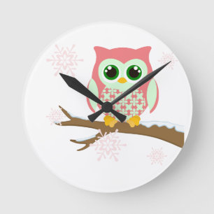 Pink winter owl round clock