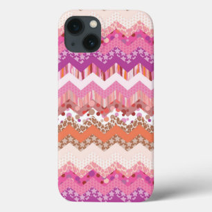 Pink zigzag background iPhone 13 case