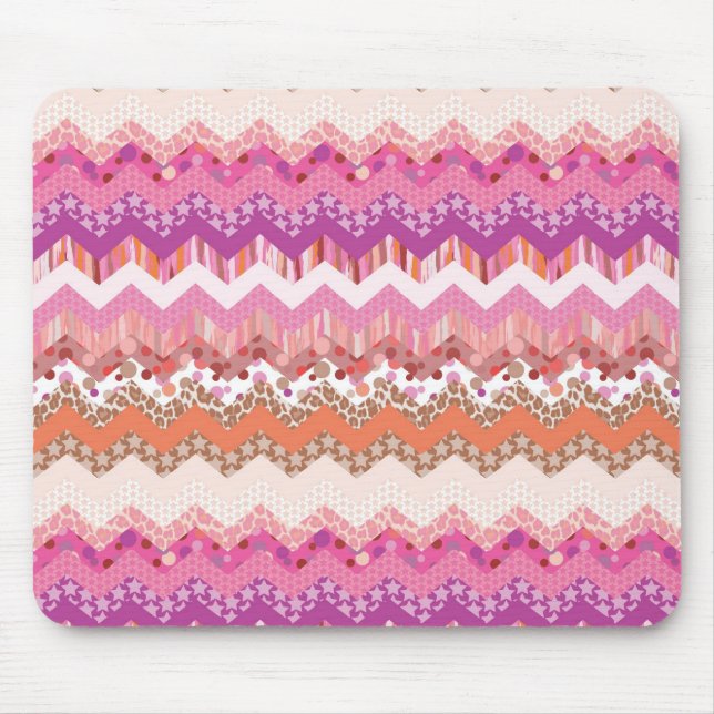 Pink zigzag background mouse mat (Front)