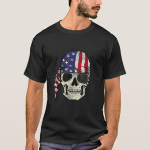 Pirate 4th of July Men Distressed USA Skull Americ T-Shirt