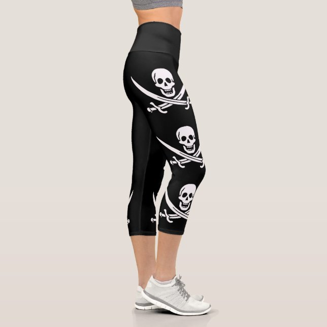 Pirate Flag Skull Crossed Swords Capri Leggings (Right)