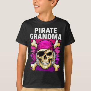 Pirate grandma captain funny pirate T-Shirt
