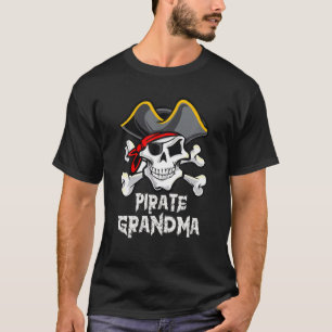Pirate Grandma Halloween Costume Skull Hat Men Wom T-Shirt