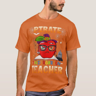 Pirate Kindergarten Teacher Halloween Costumes Pir T-Shirt