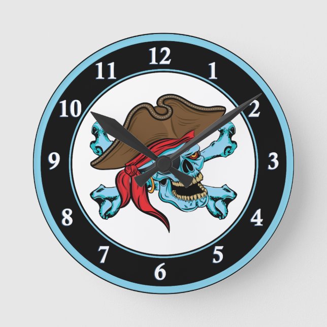 Pirate Skull and Crossbones Round Clock (Front)