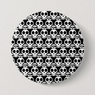 Pirate Skull Design 7.5 Cm Round Badge