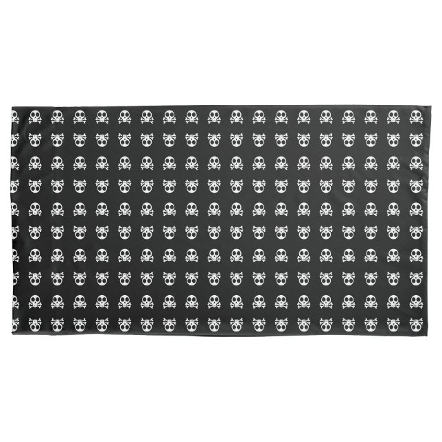 Pirate Skull Design Pillowcase (Front)