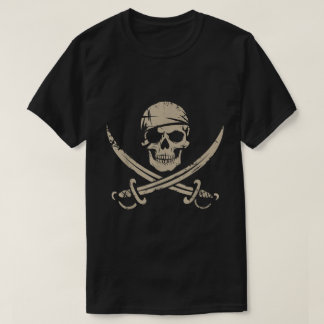 Pirate Skull | Halloween Skeleton Crossbones Art T-Shirt