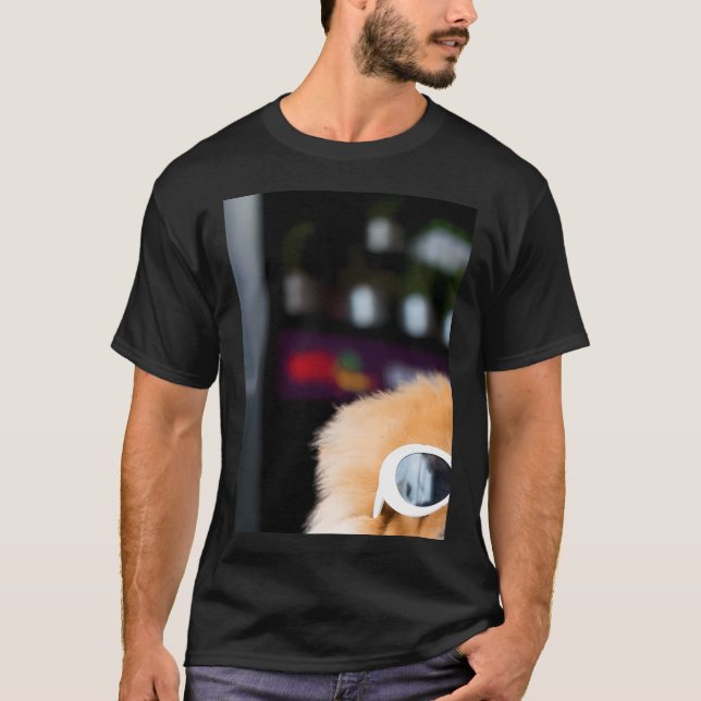 pitbull heart beats T-Shirt (Front)