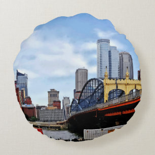 Pittsburgh PA - Train By Smithfield St Bridge Round Cushion