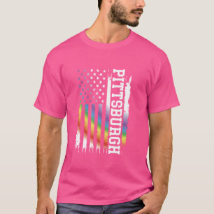 Pittsburgh United States Distressed Rainbow w US F T-Shirt