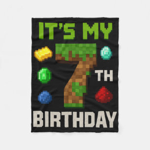 Pixelated Level 7 Birthday Kids Gamer Party Design Fleece Blanket
