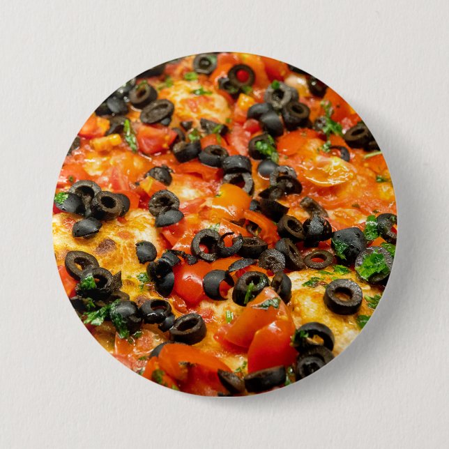 Pizza with black olives 7.5 cm round badge (Front)