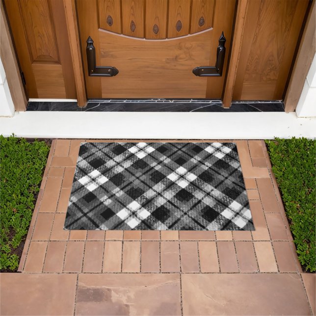 Plaid Check Tartan Black White Farmhouse Modern Doormat (Outdoor)