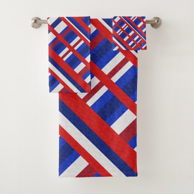 Plaid in Red, White & Blue Diagonal Bath Towel Set (Insitu)
