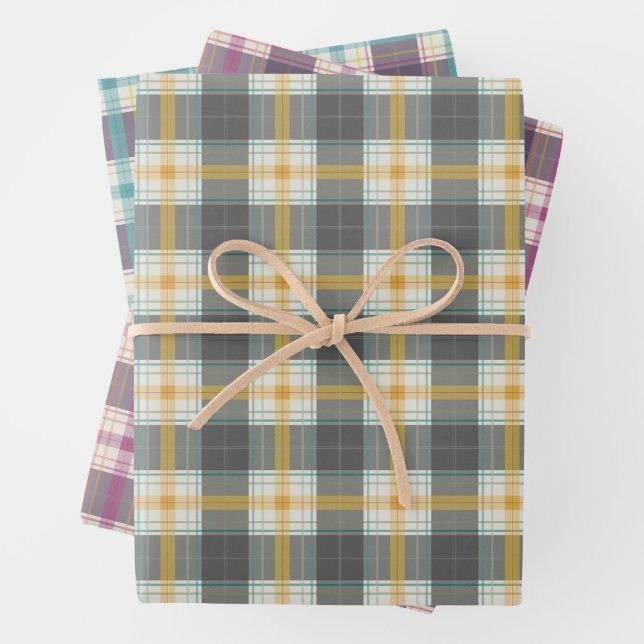 plaid mana wrapping paper sheet (In situ)
