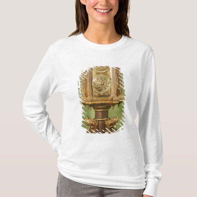 Planetary clock, completed in 1520 T-Shirt (Front)