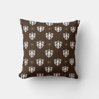 plantagenet symbol pattern cushion