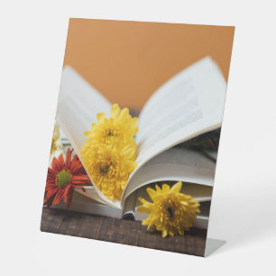 Plastic Pedestal Sign 10"X12"