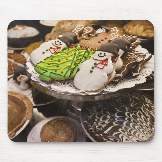Plate of Fresh Christmas Cookies Mouse Mat (Front)