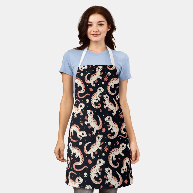 Playful Gecko Pattern Apron (Worn)