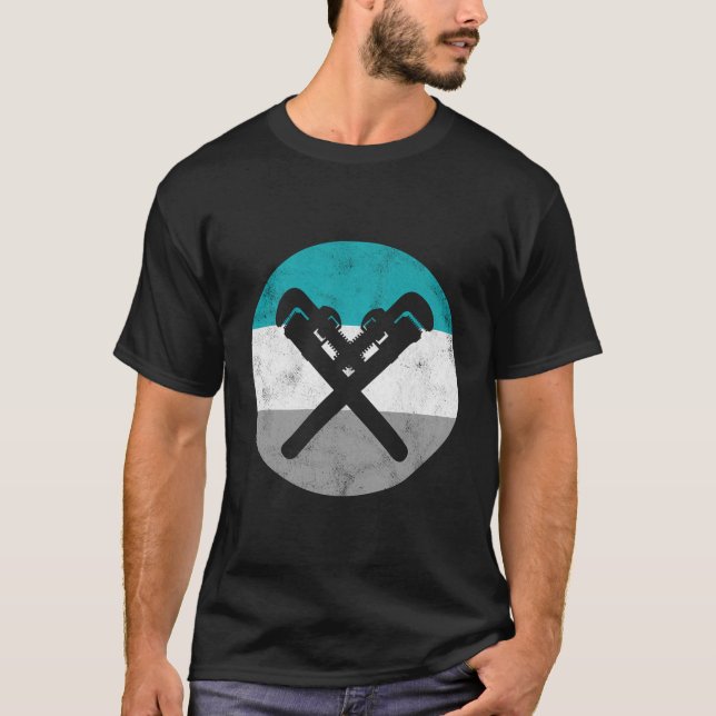 Plumbing Wrench Retro Plumber Gift For Men Women T-Shirt (Front)