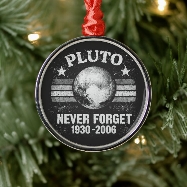 Pluto Never Forget Metal Tree Decoration (Tree)