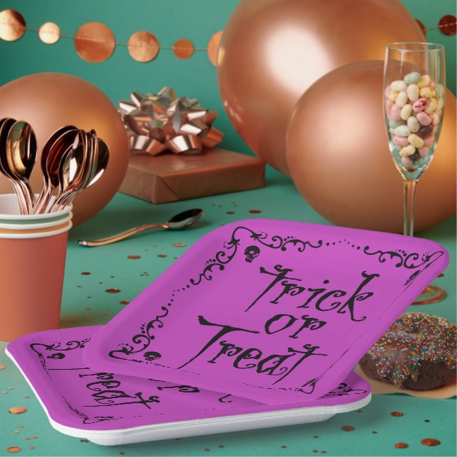 Poison Purple Trick or Treat Paper Plate (Multi)