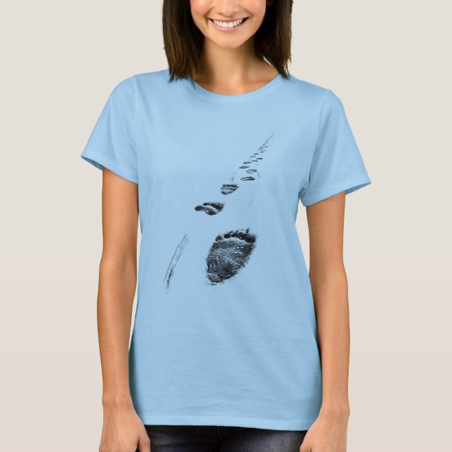Polar Bear Footprints Tshirt Climate Cange pln lt (Front)