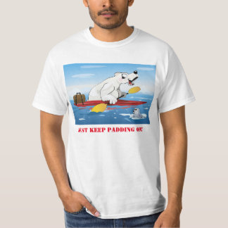 Polar bear on kayak men T-shirt