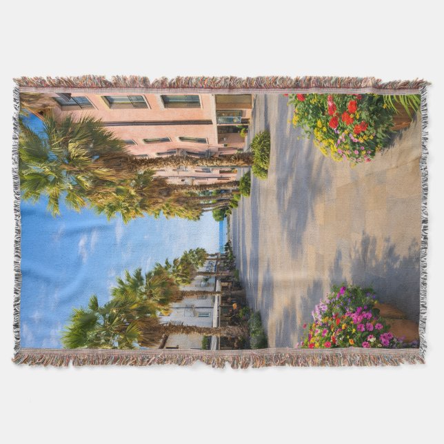 Polar blanket (Front)
