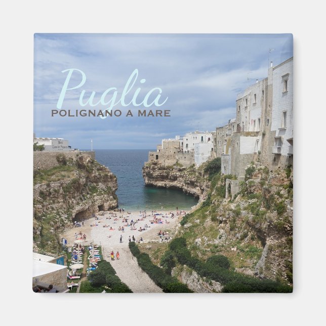 Polignano a Mare city beach in Puglia text magnet (Front)