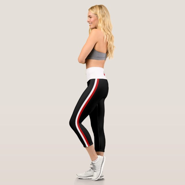 Polish stripes flag capri leggings (Left)