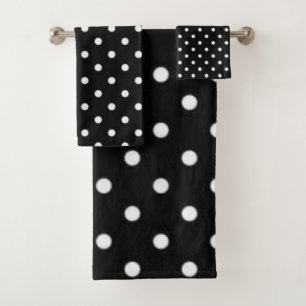 Polka dot pattern bath towel set