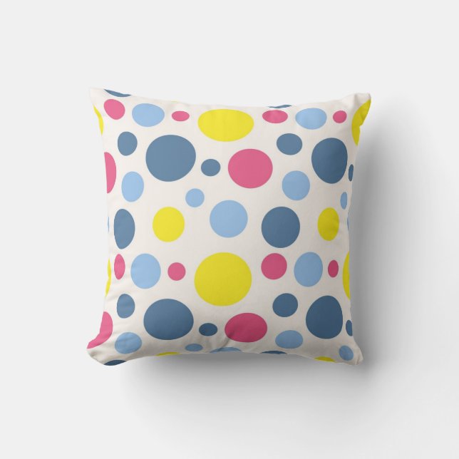 Polka dot pattern cushion (Front)