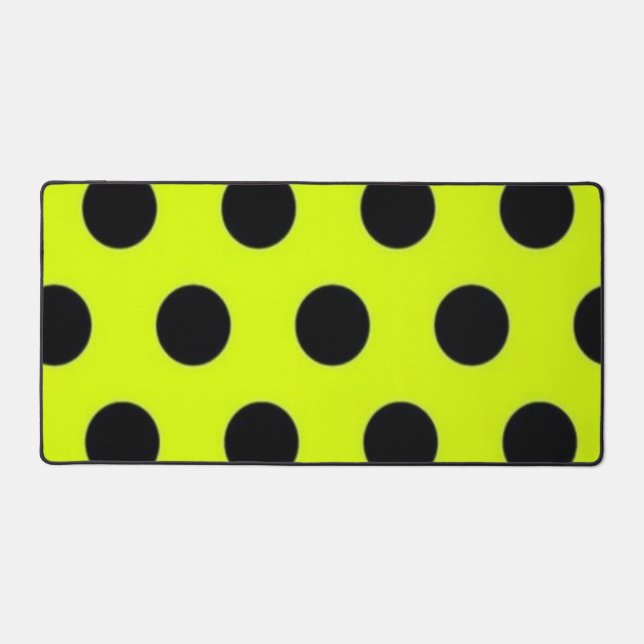 Polka dot pattern desk mat (Front)