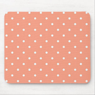 Polka dot pattern mouse mat