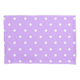 Polka dot pattern pillowcase