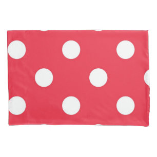 Polka dot pattern pillowcase
