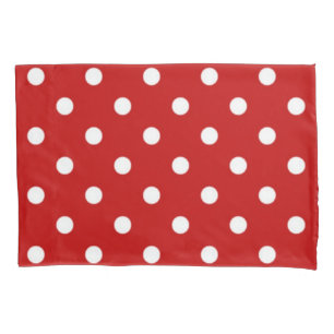 Polka dot pattern pillowcase