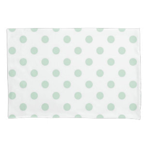 Polka dot pattern pillowcase