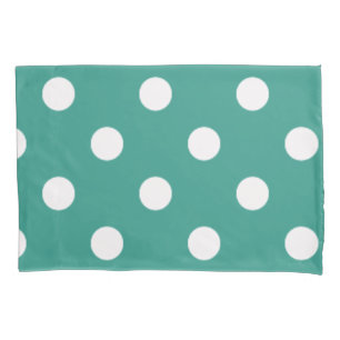 Polka dot pattern pillowcase