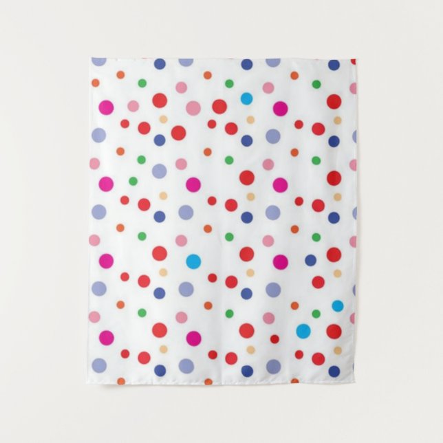 Polka dot pattern tapestry (Front)