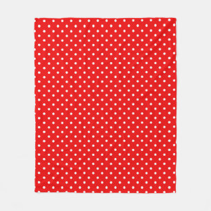 Polka dots fleece blanket