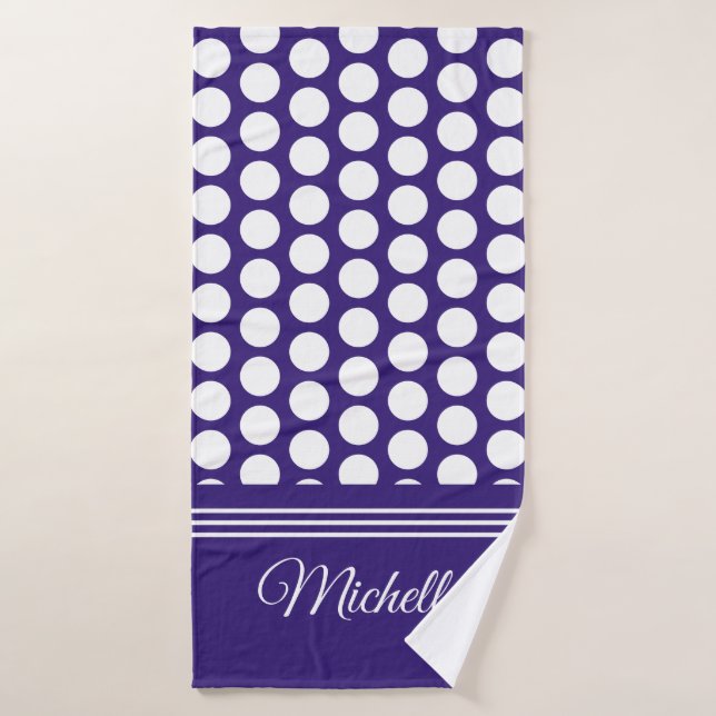 Polka dots pattern on ultra violet bath towel (Bath Towel)