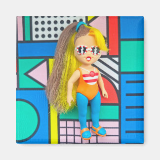 Polly with colourful geo magnet
